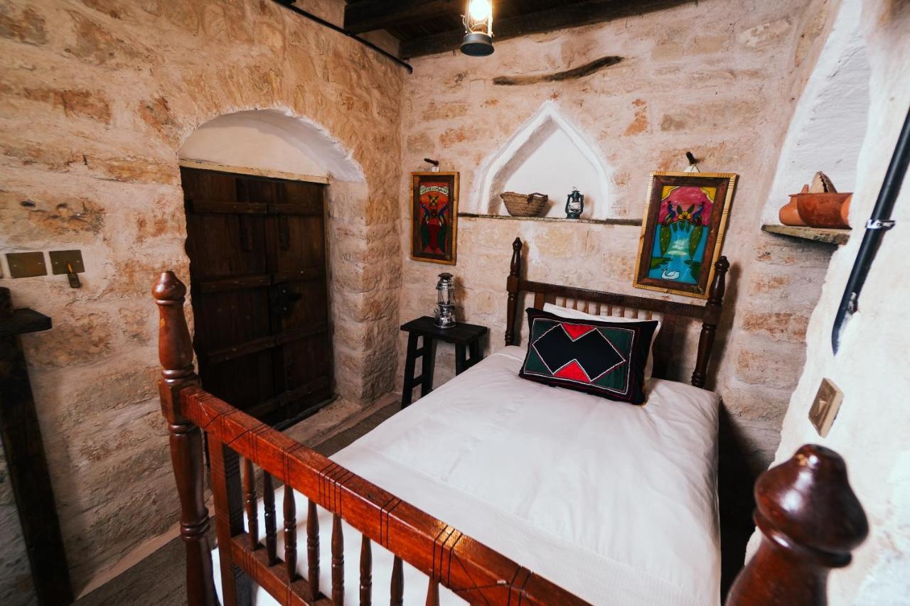 نزل كوفان التراثي Koofan Heritage Lodge Salalah Exterior foto